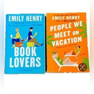 Emily Henry* Bundle* People We Meet On Vacation AND Book Lovers